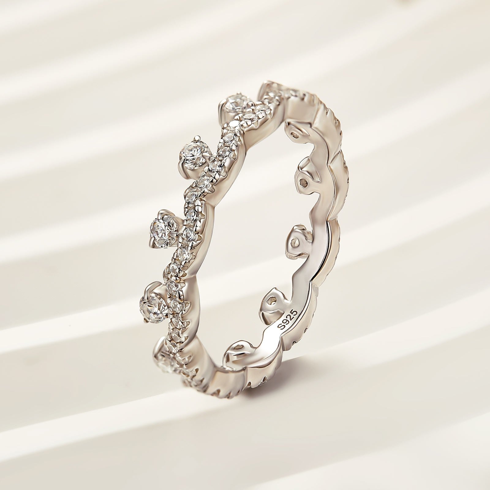 Unique 0.5Ct Eternity Crown-Shaped Wedding Band In Sterling Silver