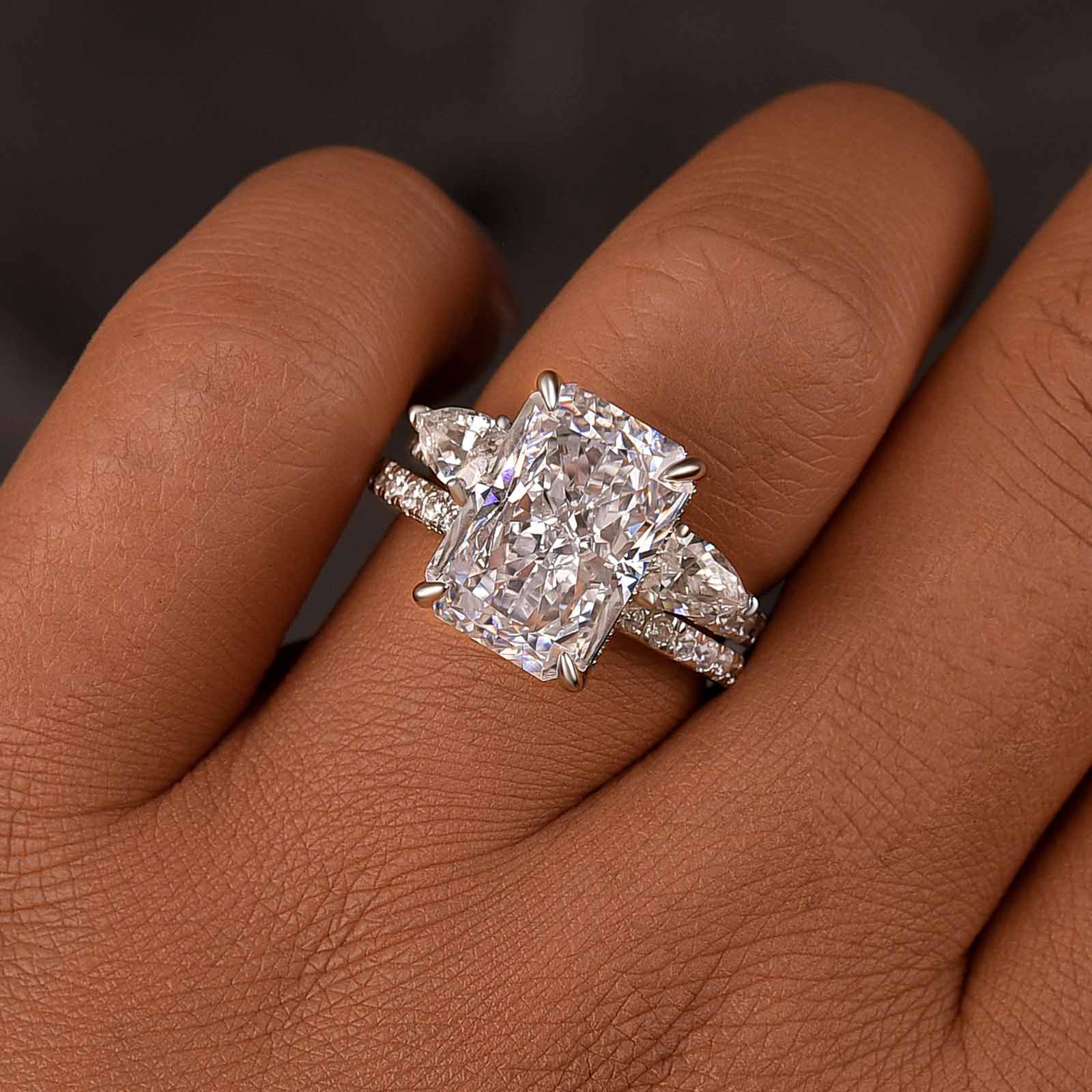 Unique 7.0Ct Radiant Cut Insert Wedding Ring Set For Women In Sterling Silver