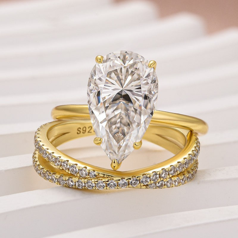Moissanite 4.0 Ct Pear Cut Yellow Gold Wedding Ring With X Criss Cross Wedding Band - louilyjewelry