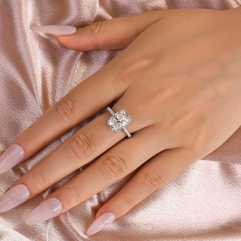 Louily 4.5 Carat Moissanite  Radiant Cut  Engagement Ring - louilyjewelry