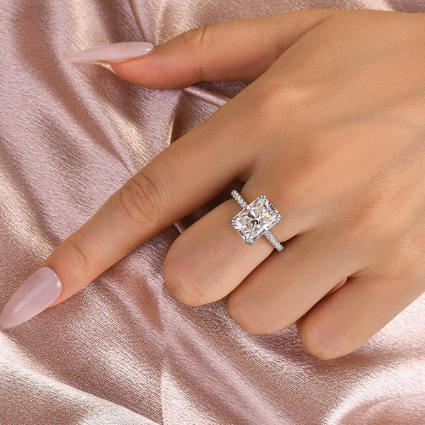 Louily Elegant Radiant Cut Engagement Ring