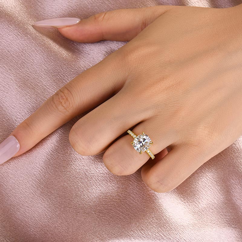 Louily Moissanite 3.0 Ct Cushion Cut Engagement Ring For Women - louilyjewelry