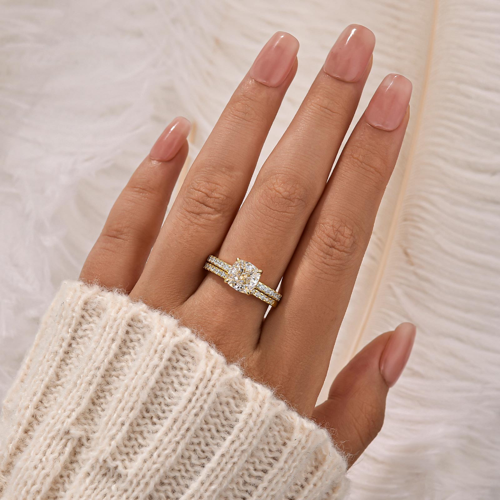 Louily Exquisite Cushion Cut Wedding Ring Set For Women In Sterling Silver