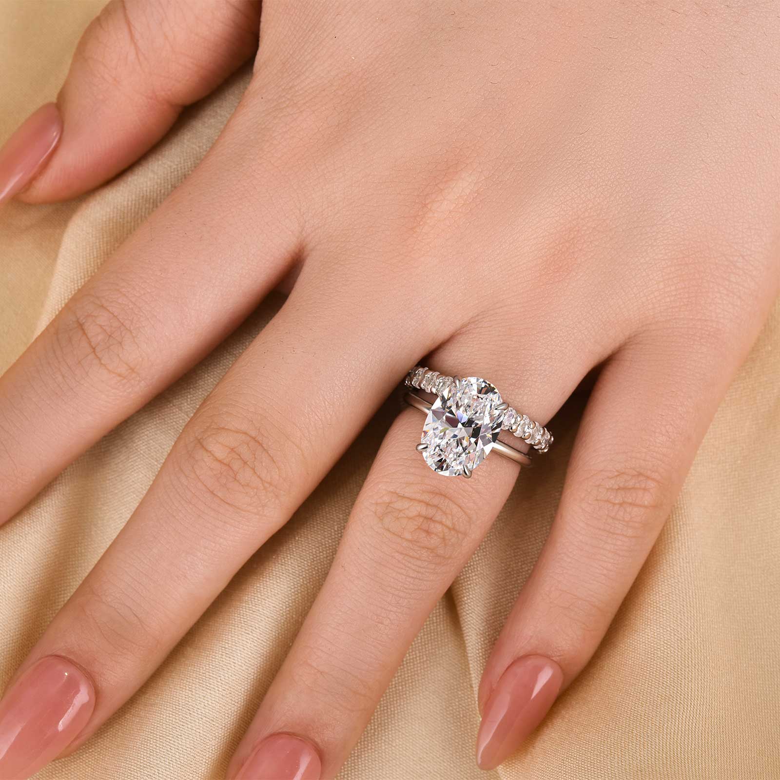 Louily Luxury Oval Cut 2PC Wedding Ring Set In Sterling Silver - louilyjewelry