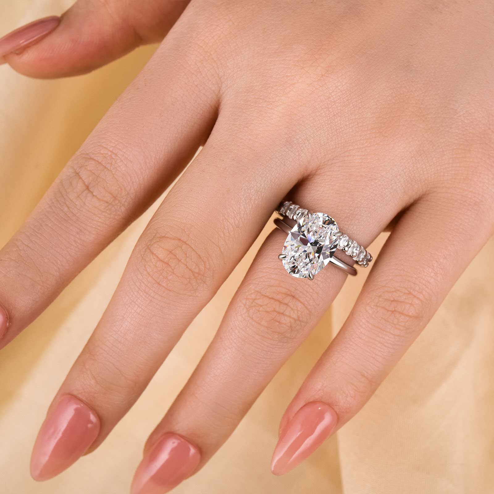 Louily Luxury Oval Cut 2PC Wedding Ring Set In Sterling Silver - louilyjewelry