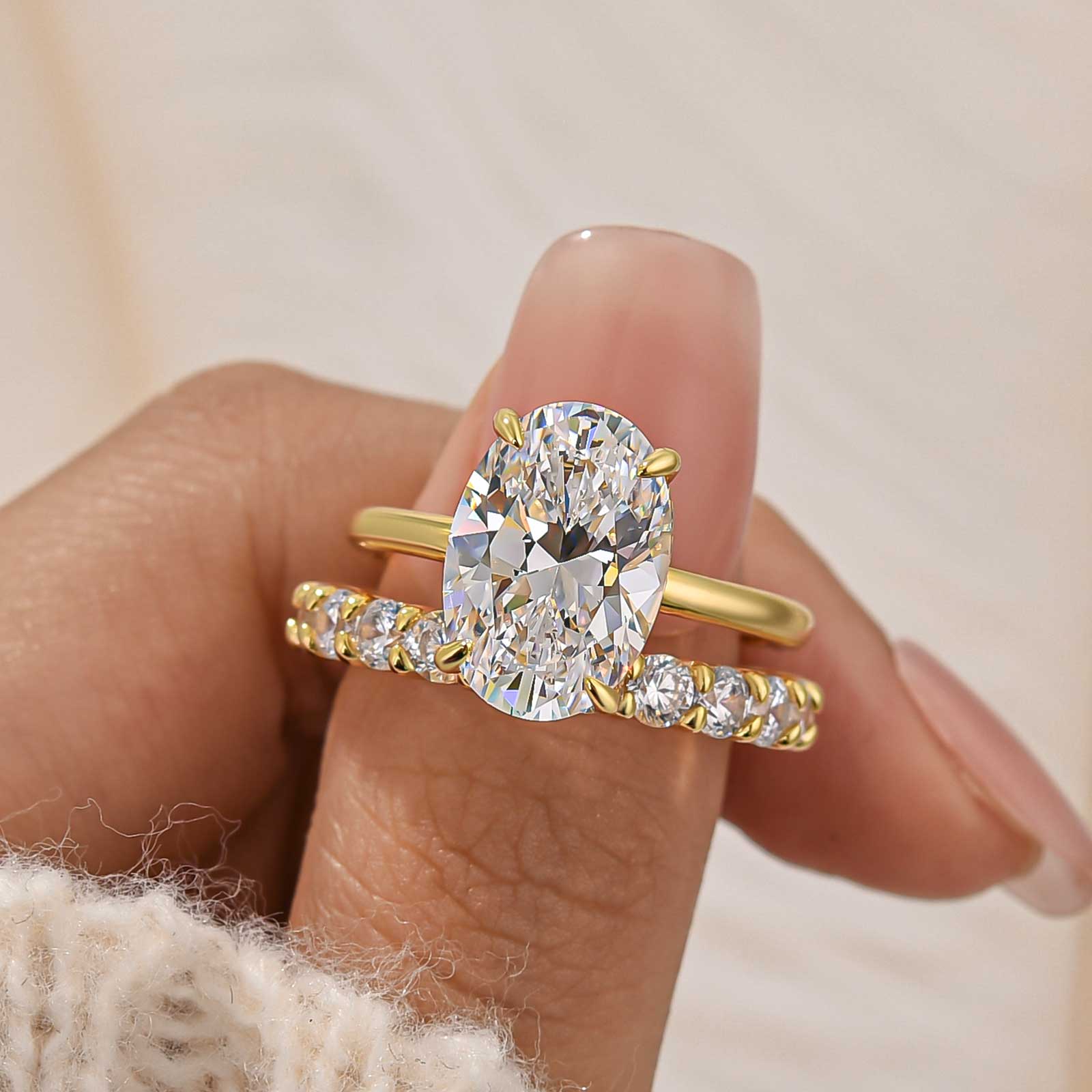 4.5Ct Solitaire Oval Cut Wedding Ring For Her With Classic Wedding Band