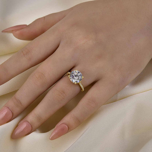 Louily Exclusive Oval Cut Simulated Diamond Engagement Ring In Sterling Silver
