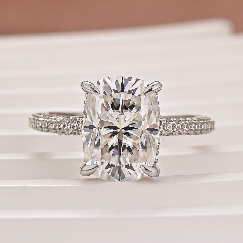 Moissanite 4.0Ct Cushion Cut White Gold Moissanite Diamond Engagement Ring