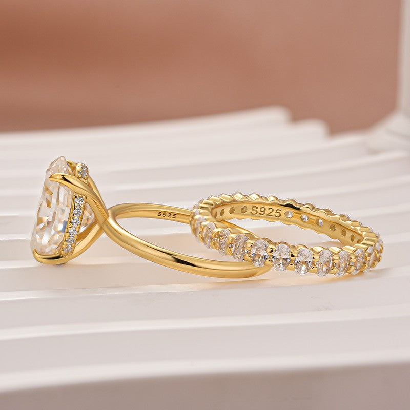 Moissanite 4.0 Ct Oval Cut Yellow Gold Engagement Ring with Oval Cut Eternity Ring
