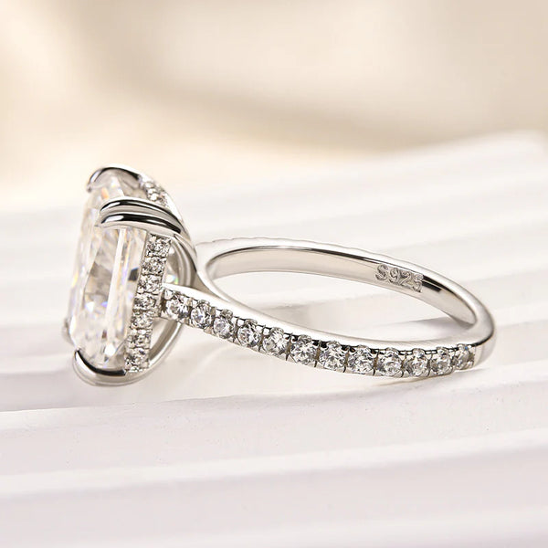 Louily Elegant Radiant Cut Engagement Ring