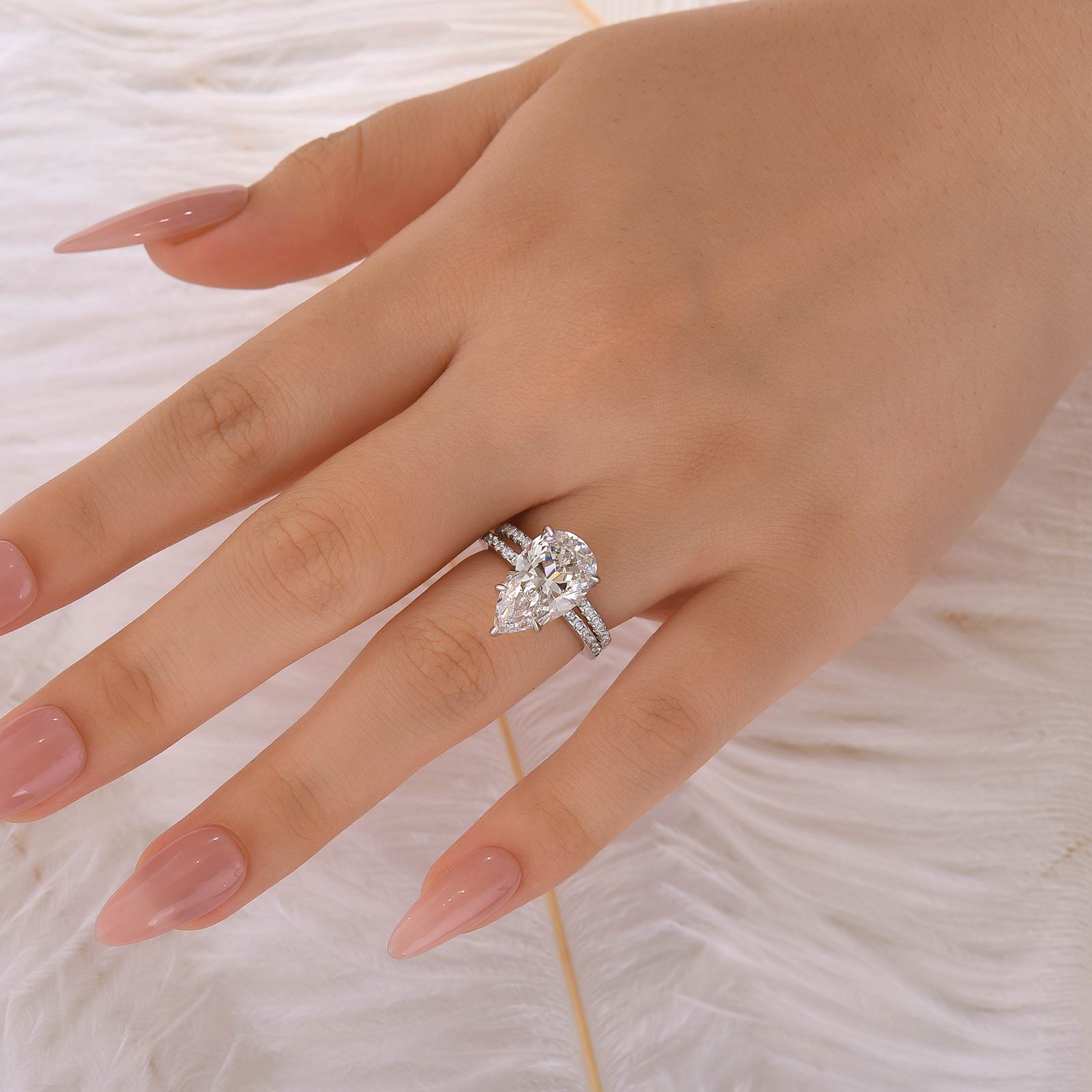 Excellent 4.5Ct Pear Cut Wedding Ring Set With Classic Wedding Band