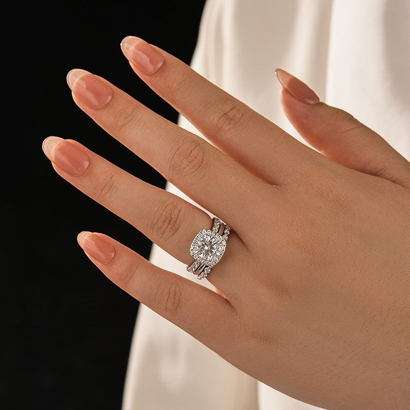 Moissanite 2.0 Ct Halo Round Cut White Gold Wedding Ring Set