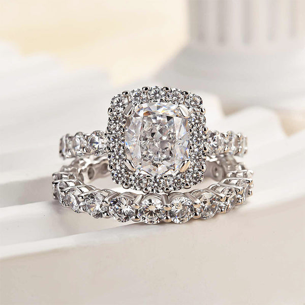 Louily Attractive Halo Crushed Ice Cushion Cut Wedding Set