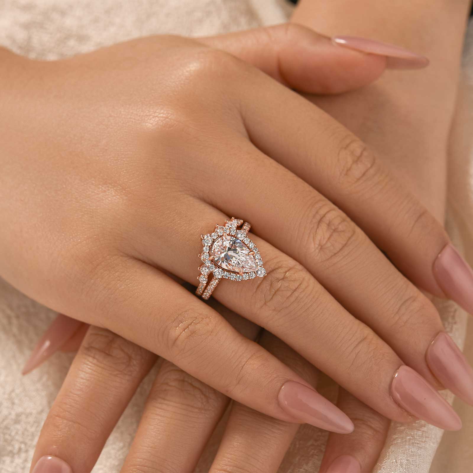 Louily Elegant Rose Gold 2.2 Carat Halo Pear Cut Bridal Ring Set In Sterling Silver