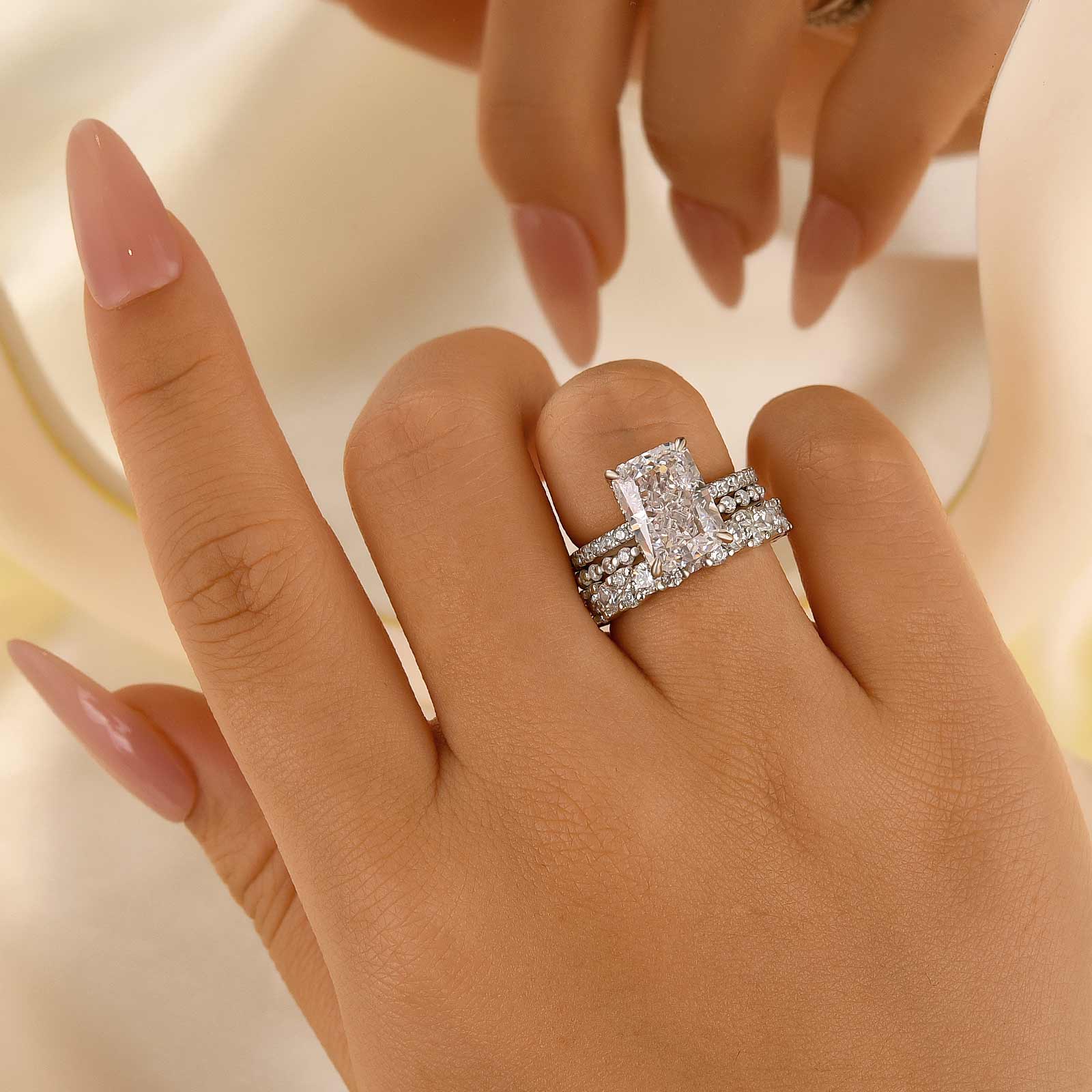 3PC 4.5Ct Radiant Cut Wedding Ring Set With Classic Wedding Bands