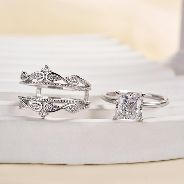 Louily Noble Crown Design Princess Cut Insert Wedding Ring Set