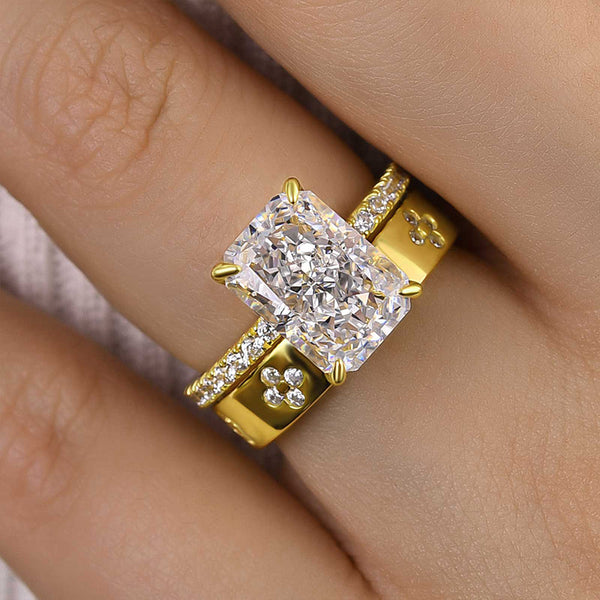 Louily Enchanting Yellow Gold Radiant Cut Wedding Set