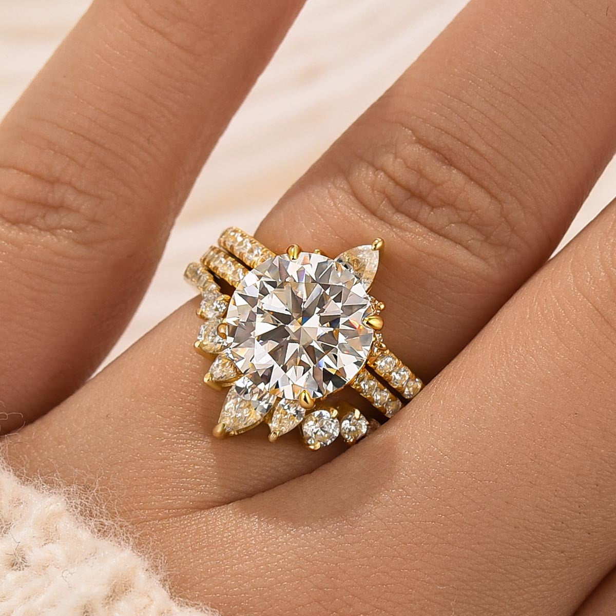 3PC 4.0Carat Round Cut Wedding Ring Set With Two Curved Wedding Bands