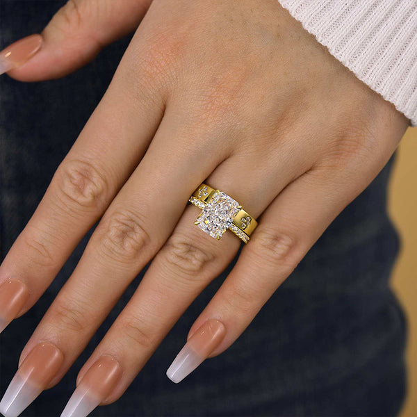 Louily Enchanting Yellow Gold Radiant Cut Wedding Set