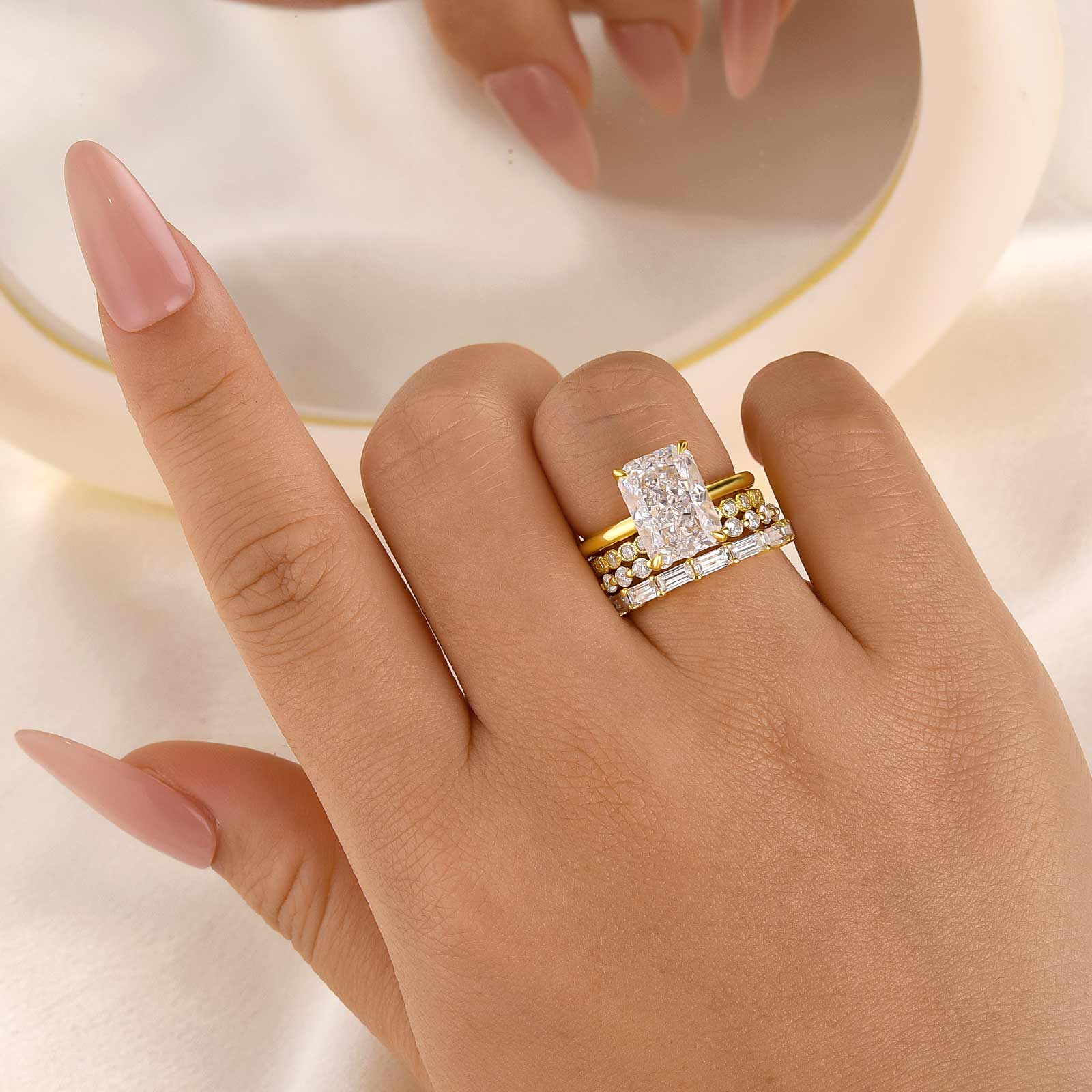 4PC 4.5 Carat Radiant Cut Wedding Ring Set With Three Classic Wedding Bands