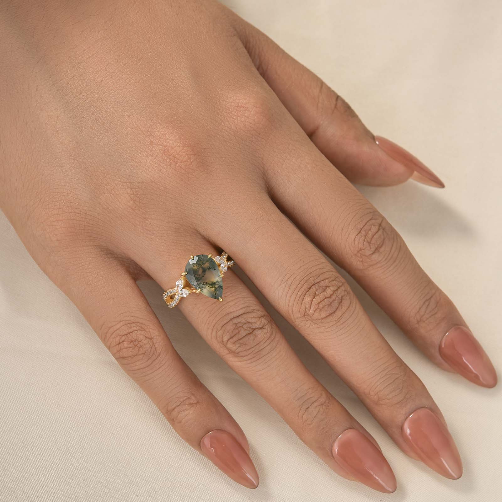 Nature-Inspired 3.5Ct Pear Cut Moss Agate Split Shank Floral Ring For Date Nights