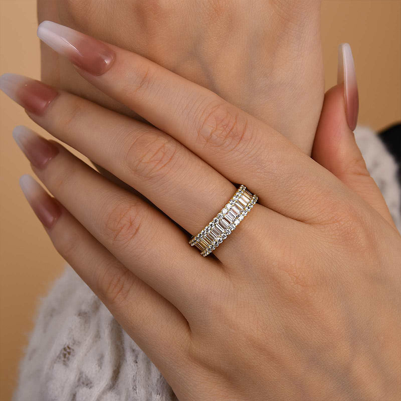 Louily Stunning Emerald Cut Women's Wedding Band In Sterling Silver - louilyjewelry