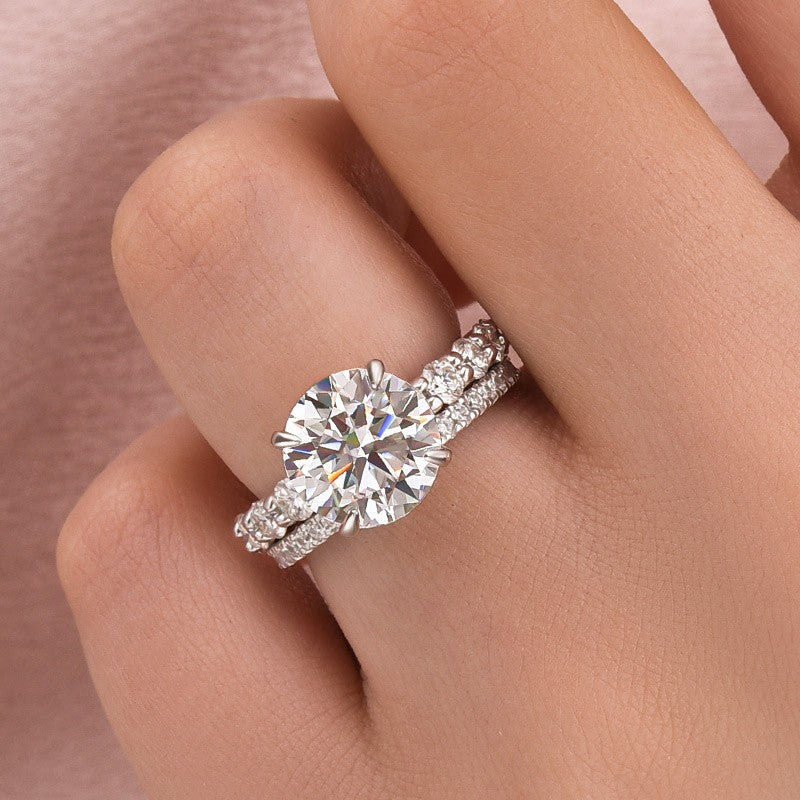 4.0Ct Round Cut White Gold Moissanite Diamond Wedding Ring - louilyjewelry