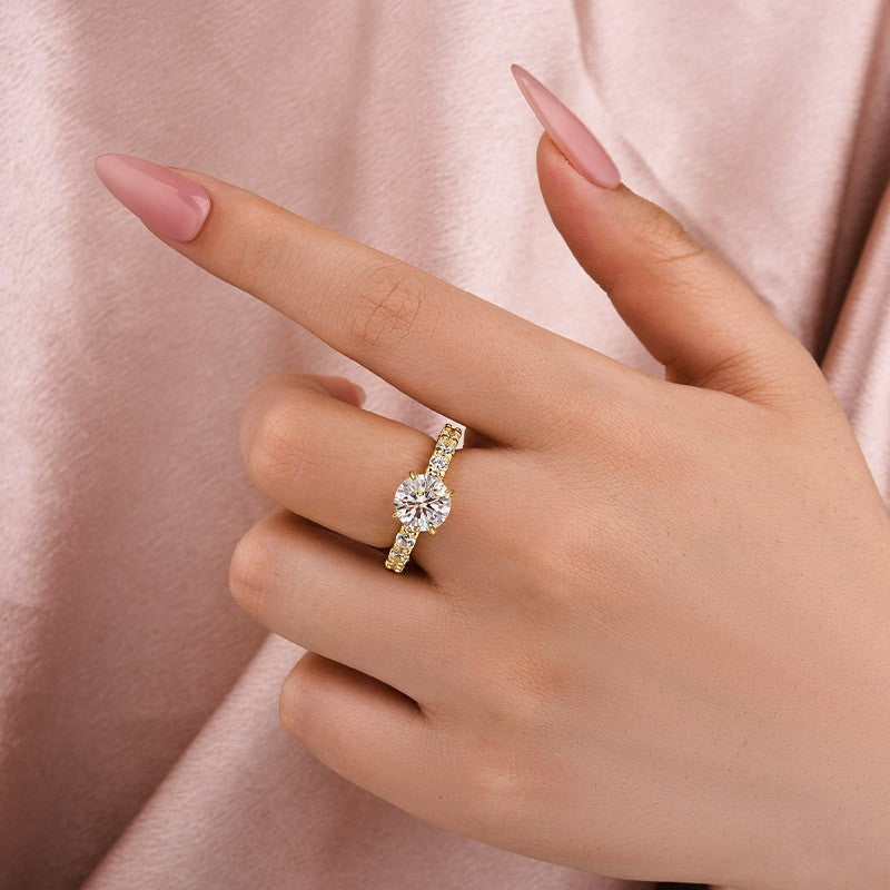 Moissanite 2.0 Ct Round Cut Down Pavé Engagement Ring - louilyjewelry