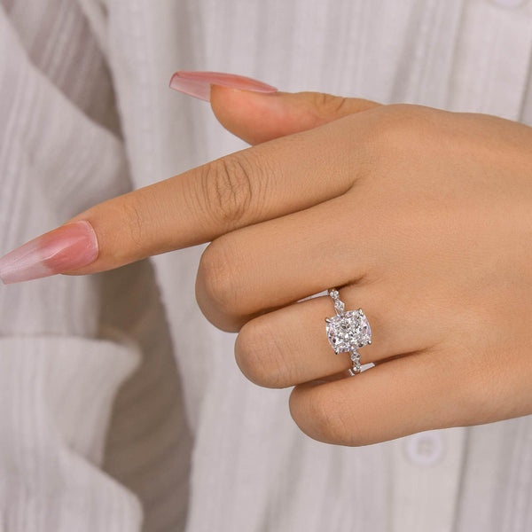 Louily Exquisite Crushed Ice Cushion Cut Engagement Ring