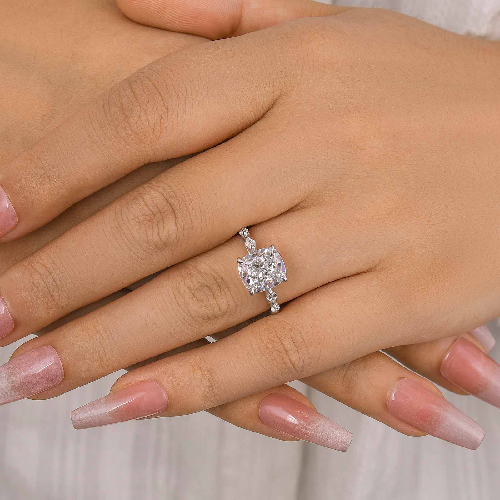 Louily Exquisite Crushed Ice Cushion Cut Engagement Ring - louilyjewelry