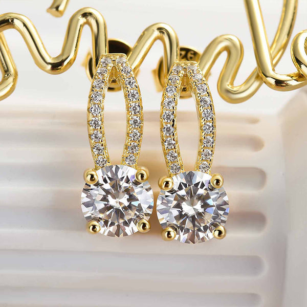 Louily Moissanite Round Cut Stud Earrings