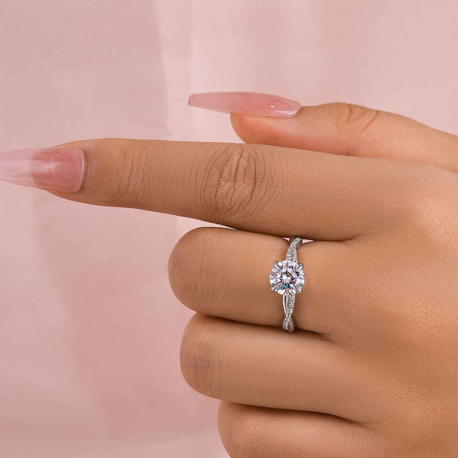 Louily 1.25 Carat Twist Round Cut Engagement Ring In Sterling Silver - louilyjewelry