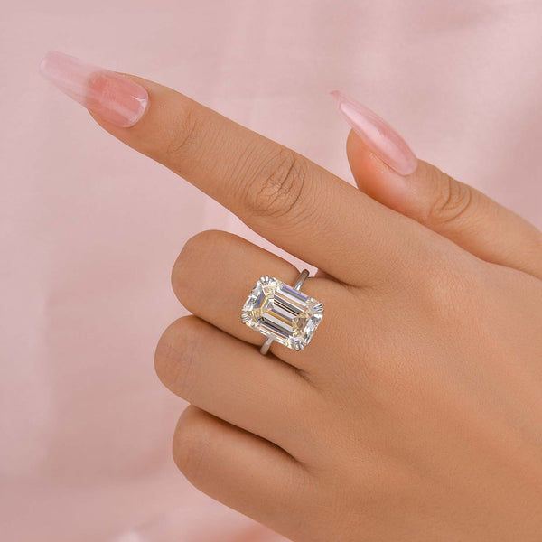 Louily Luxurious Emerald Cut Engagement Ring In Sterling Silver