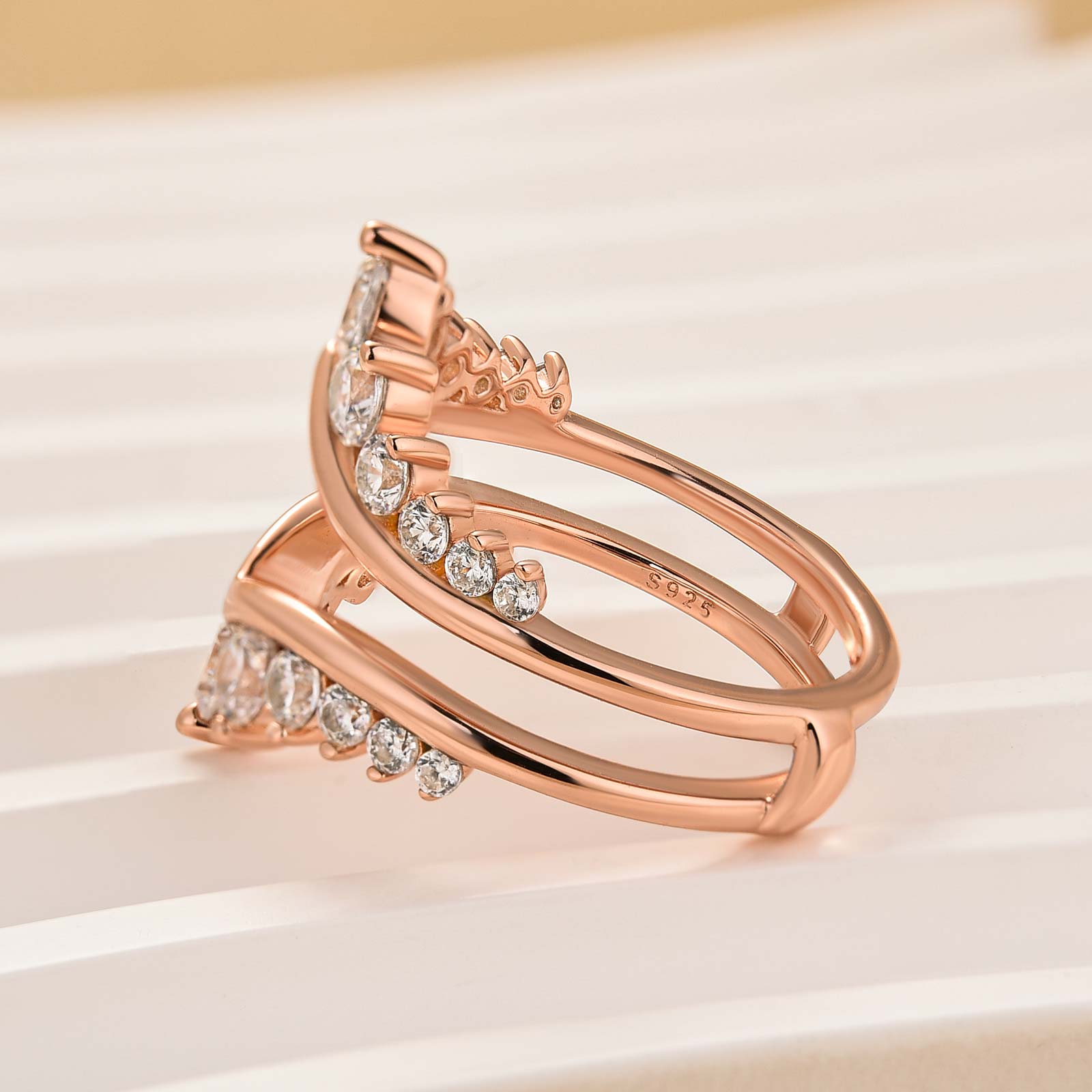 Louily Fashion Round Cut Jacket Wedding Band For Women In Sterling Silver