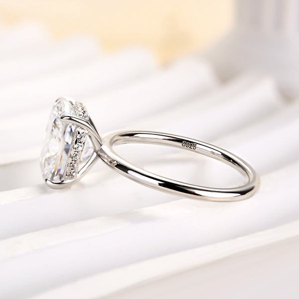 Louily Attractive Cushion Cut Engagement Ring