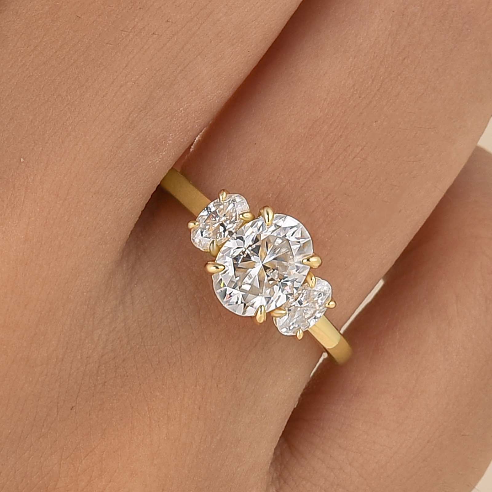 Moissanite 2.0Ct Three Stone Oval Cut Engagement Ring In Sterling Silver