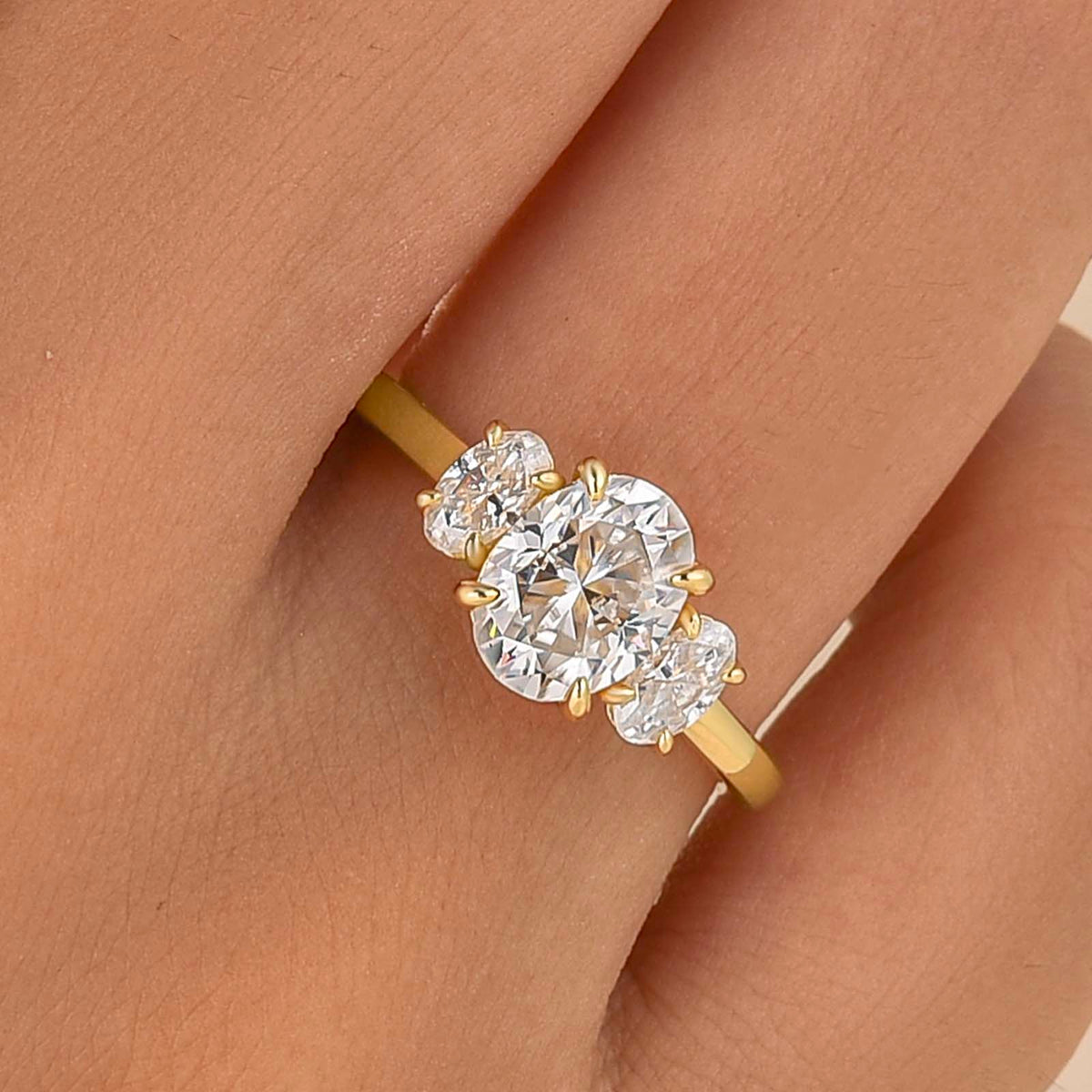 Moissanite 2.0Ct Three Stone Oval Cut Engagement Ring In Sterling Silver