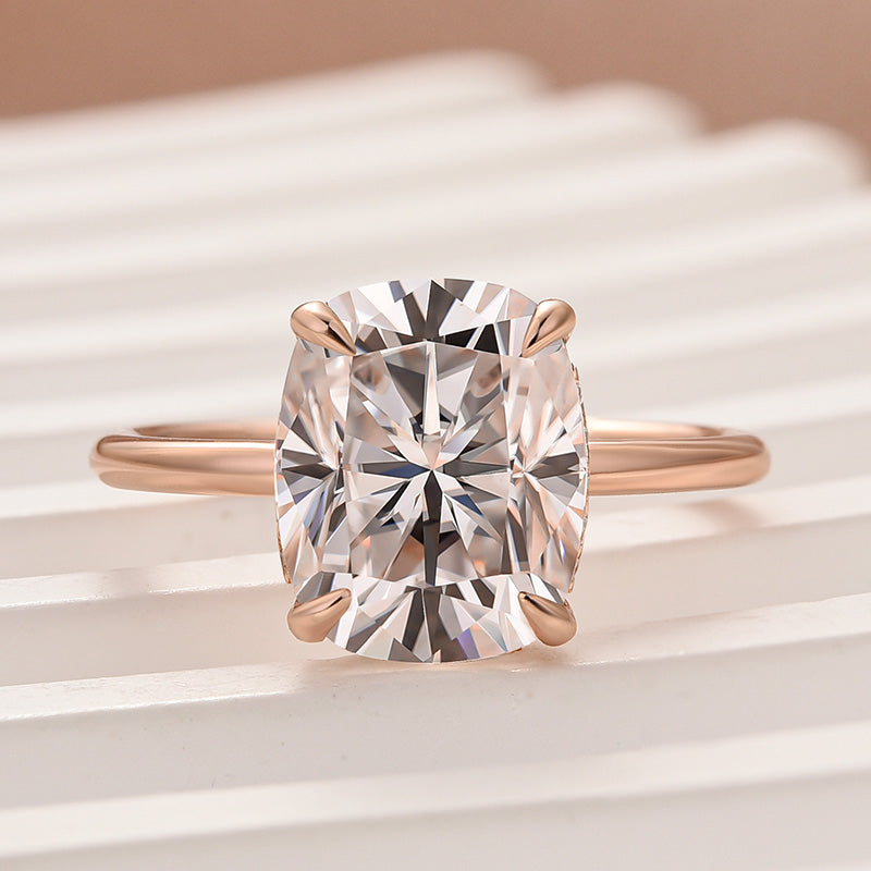 Louily Moissanite Attractive 4.0 Carat Cushion Cut Engagement Ring - louilyjewelry