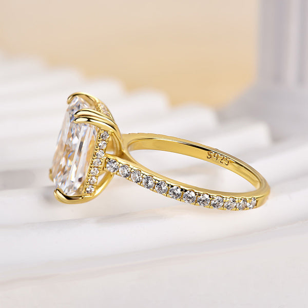 Louily Elegant Radiant Cut Engagement Ring