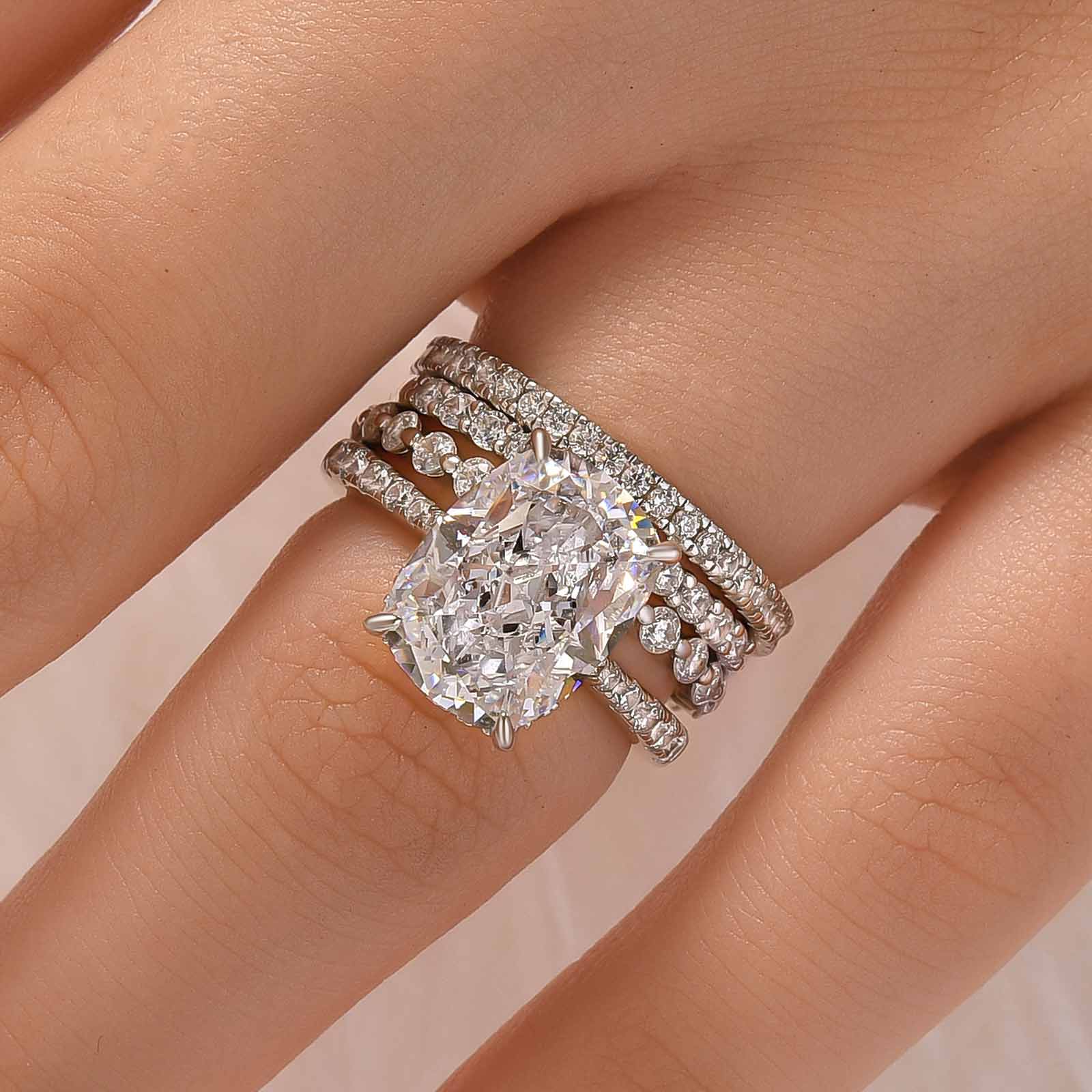 4PC 6.5Ct Cushion Cut Wedding Ring Set With Three Classic Wedding Bands