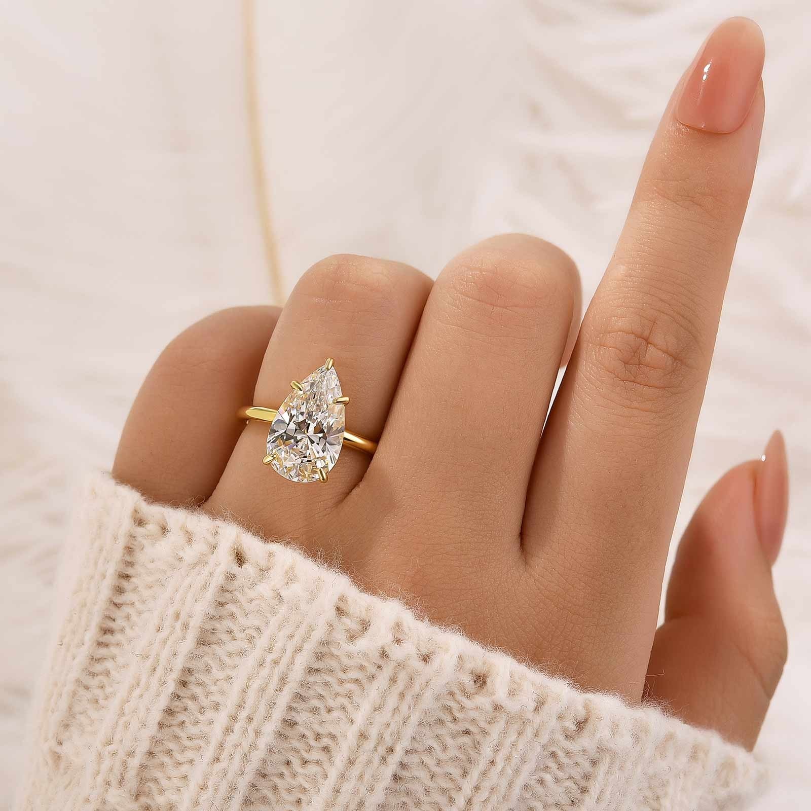S925 Classic 2.5~4.5 Carat Pear Cut Engagement Ring In Sterling Silver Everyday Wearable Ring