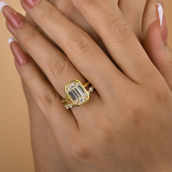 Louily Unique Bezel Emerald Cut Ring Set