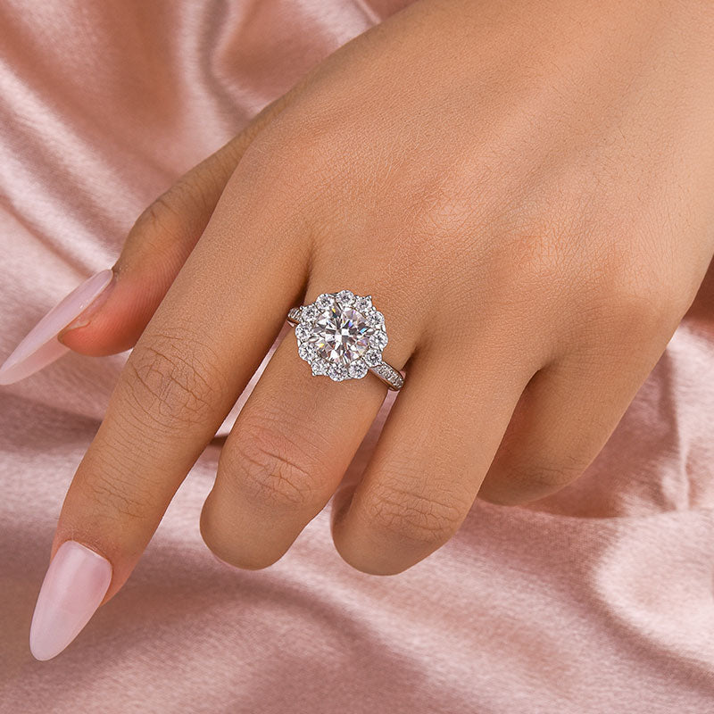 Moissanite 2.0 Ct Halo Round Cut White Gold Engagement Ring For Women - louilyjewelry