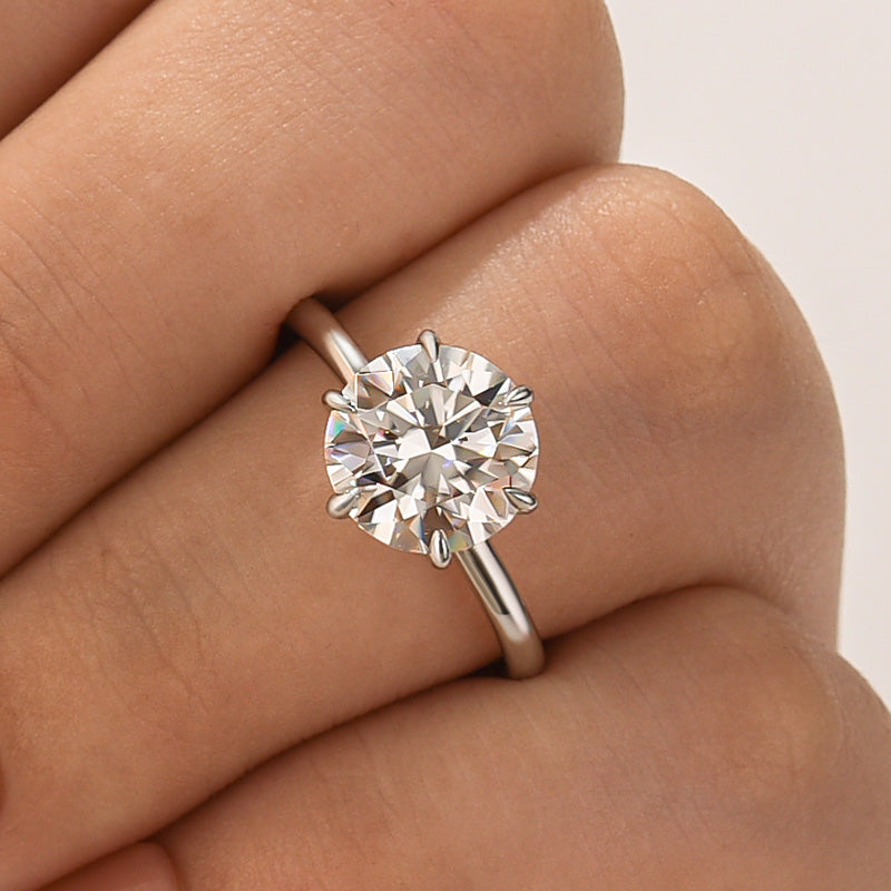 Moissanite 4.0Ct/3.0Ct Round Cut 6 Prong Engagement Ring For Women - louilyjewelry