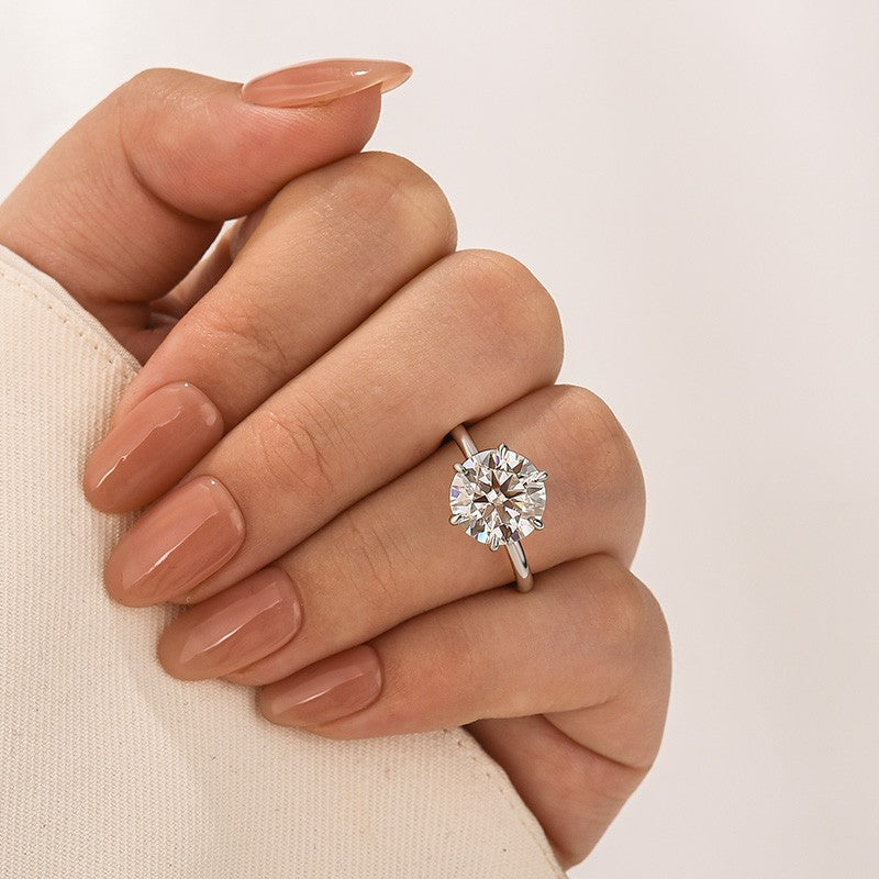 Moissanite 4.0Ct/3.0Ct Round Cut 6 Prong Engagement Ring For Women