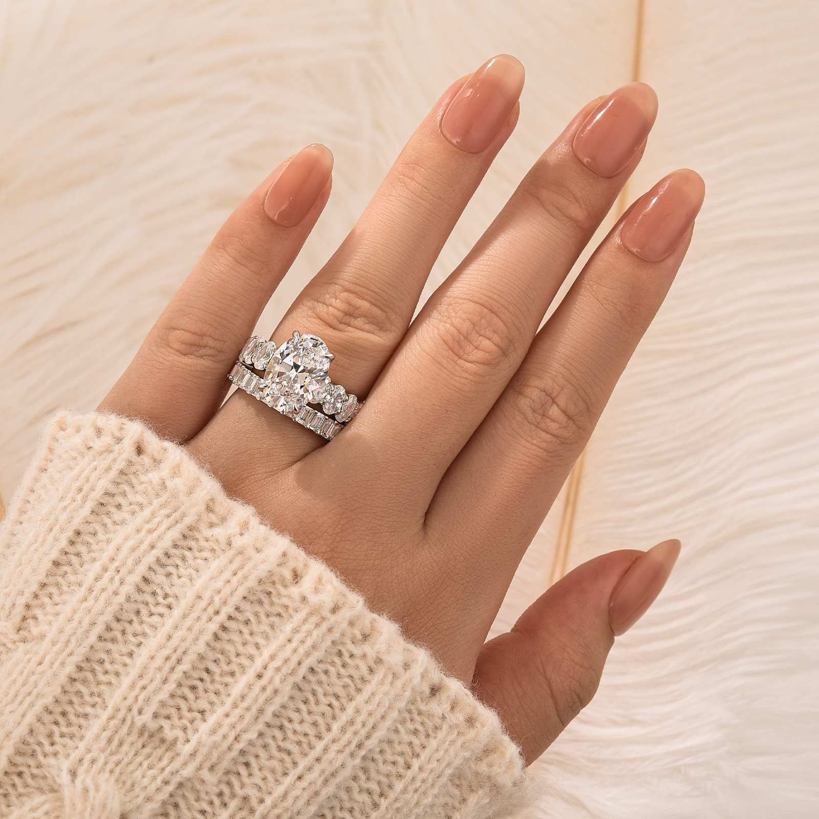 4.5Ct Oval Cut Wedding Ring Set With Radiant Cut Women's Wedding Band