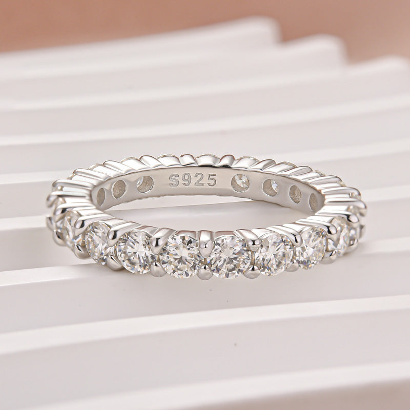 Eternity Moissanite 2.5 Ct Round Cut Women's Wedding Band