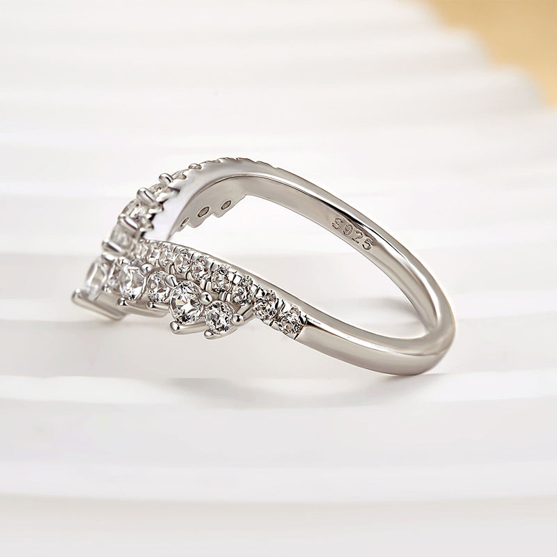 Louily Classical V-shaped Design Half Eternity Wedding Band - louilyjewelry