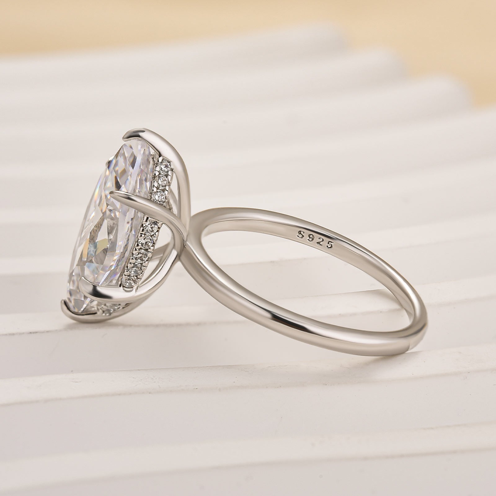 Louily Fashion Marquise Cut Women's Engagement Ring In Sterling Silver - louilyjewelry