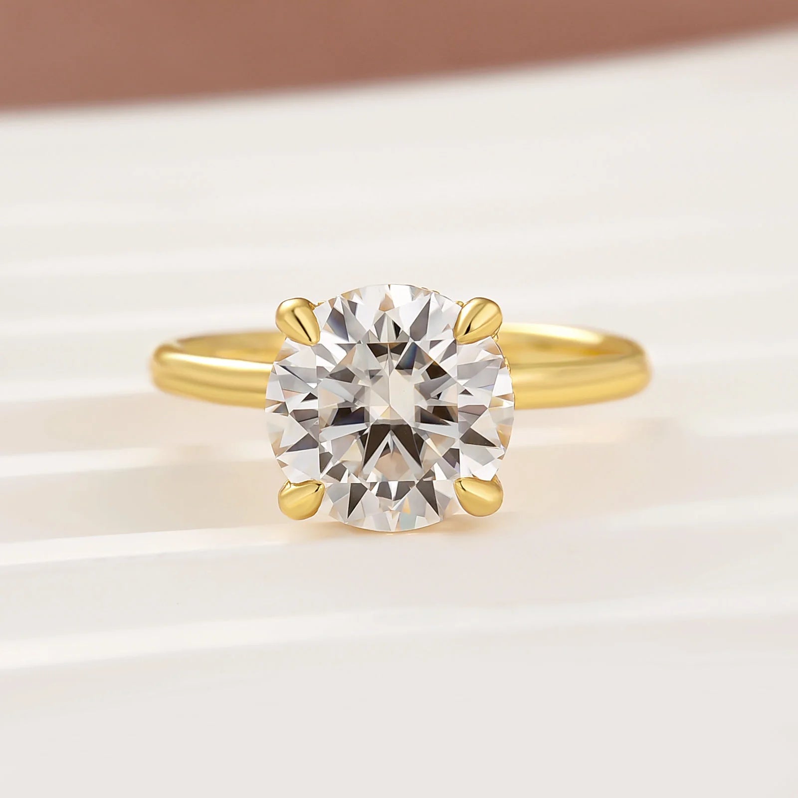 Louily Moissanite 2.0~4.0 Carat Round Cut Promise Ring